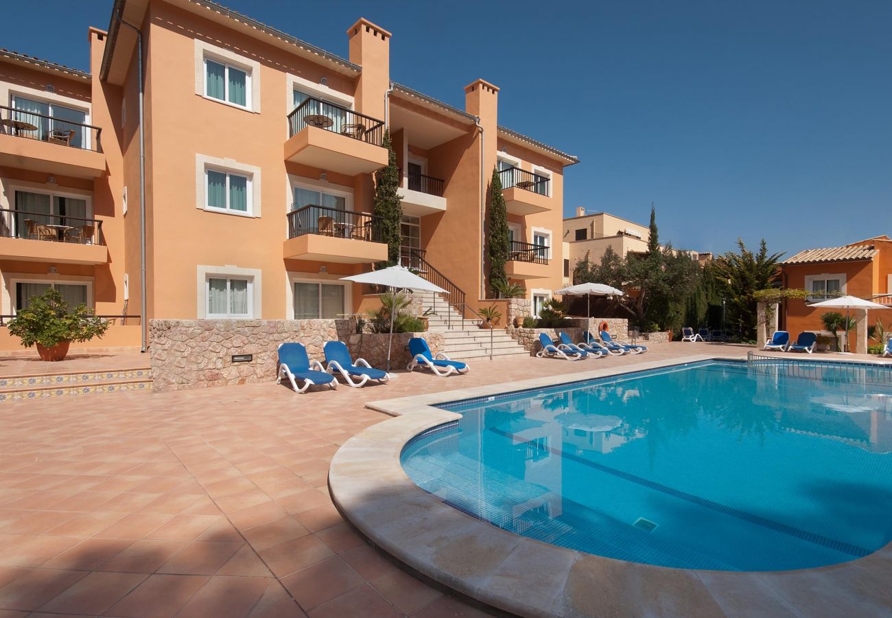 Apartamento en Cala San Vicente - PINOS ALTOS 16. Encantador apartamento cerca de la playa