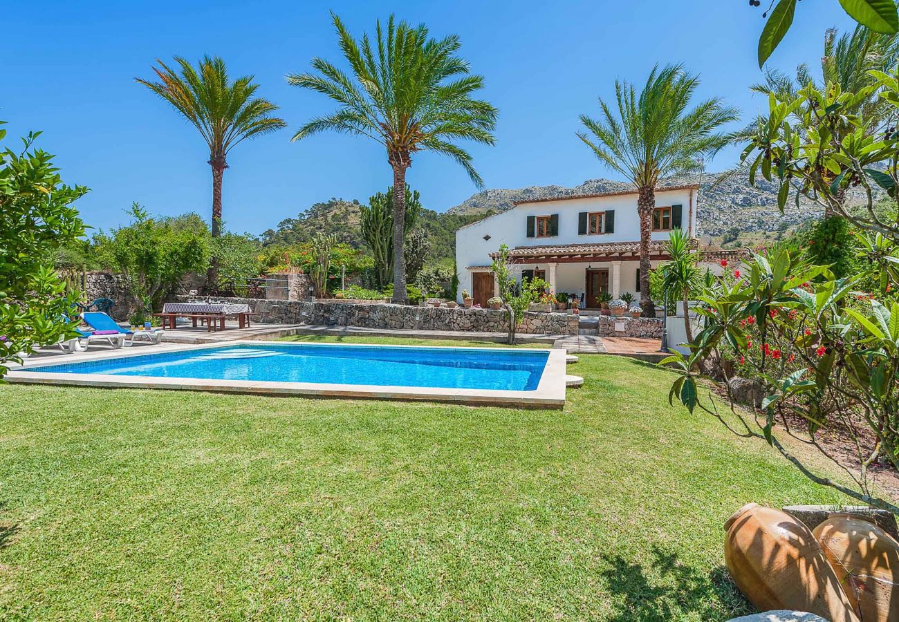 Villa en Cala San Vicente - CLAVET. Agradable villa junto a la Cala San Vicente