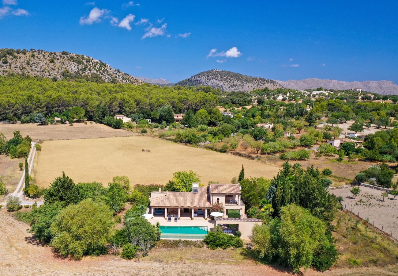 Villa en Pollensa - MARES. Preciosa villa. Una gran elección