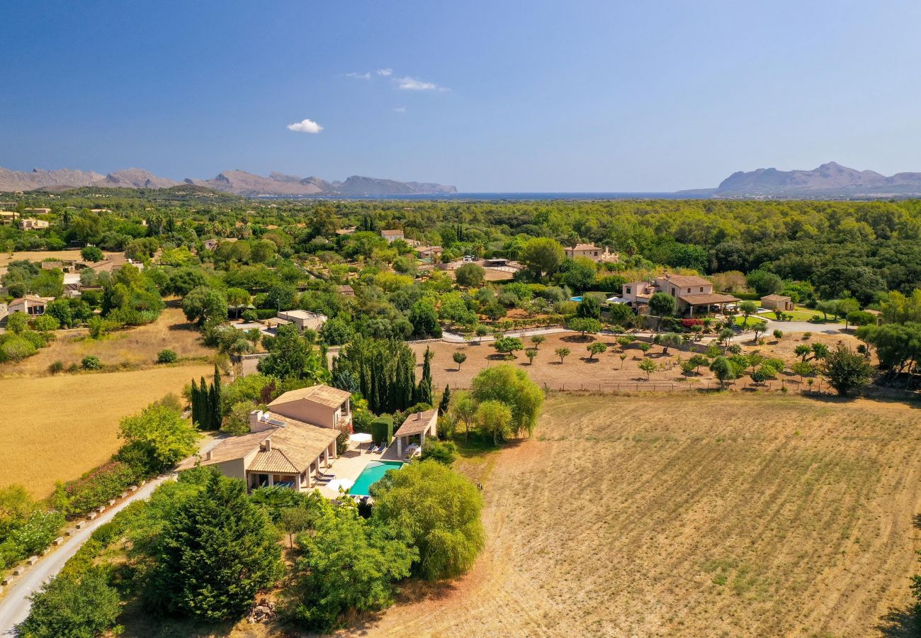 Villa en Pollensa - MARES. Preciosa villa. Una gran elección