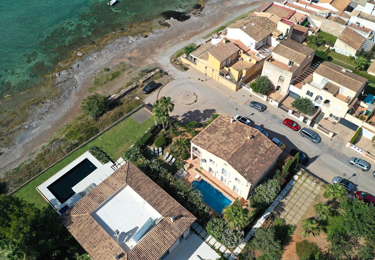 Villa en Alcúdia - AMOROS. Bonita villa con vistas al mar