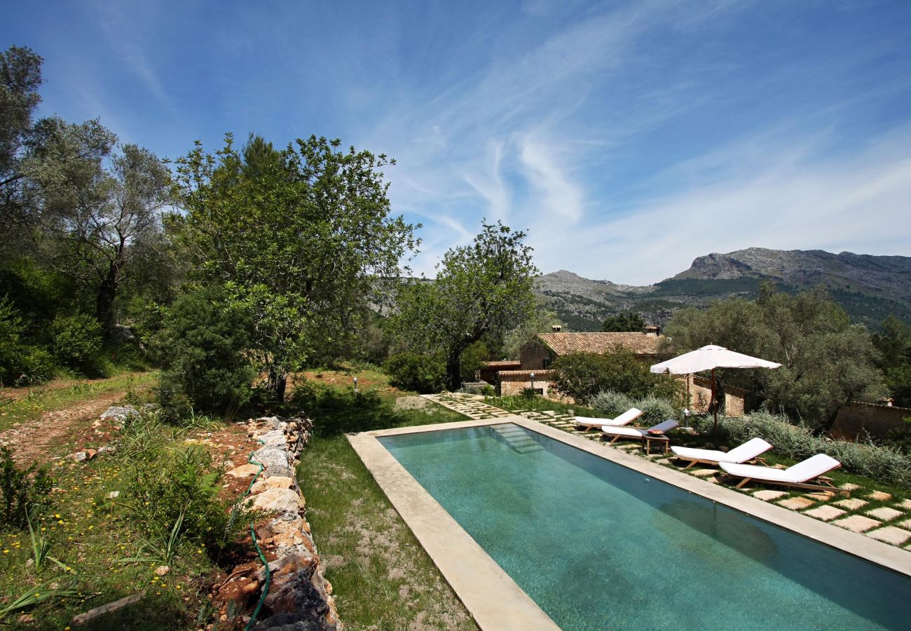 Villa in Pollensa - PASCOL. Villa over 250 years old in a breathtaking setting