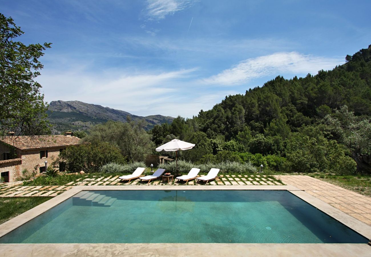 Villa in Pollensa - PASCOL. Villa over 250 years old in a breathtaking setting