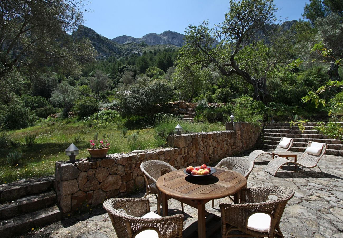 Villa in Pollensa - PASCOL. Villa over 250 years old in a breathtaking setting