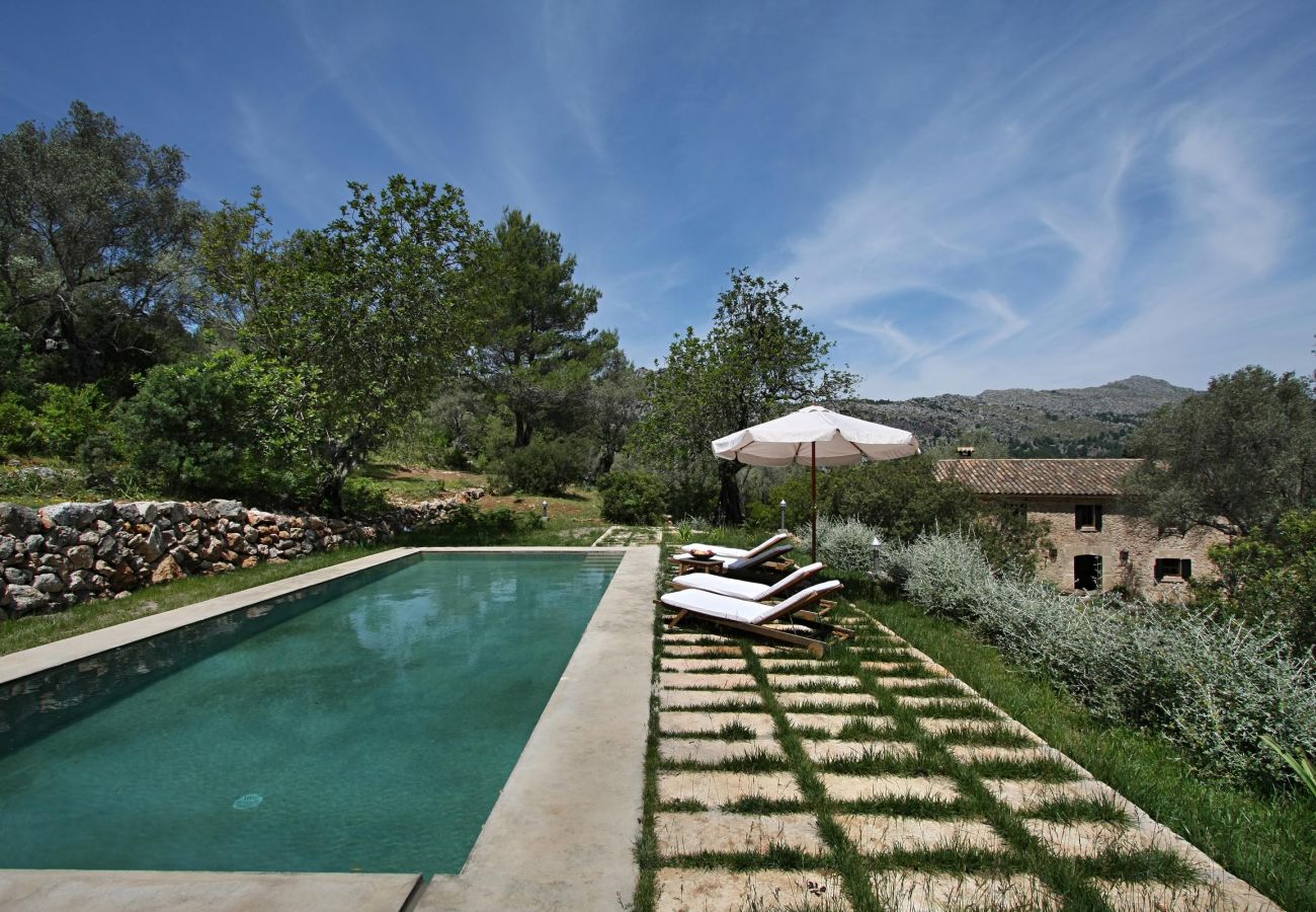 Villa in Pollensa - PASCOL. Villa over 250 years old in a breathtaking setting