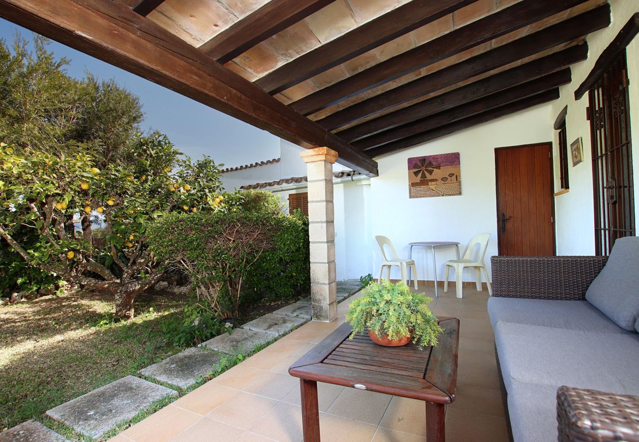 Villa in Pollensa - MARINA NOVA. A garden and pool that will delight young and old