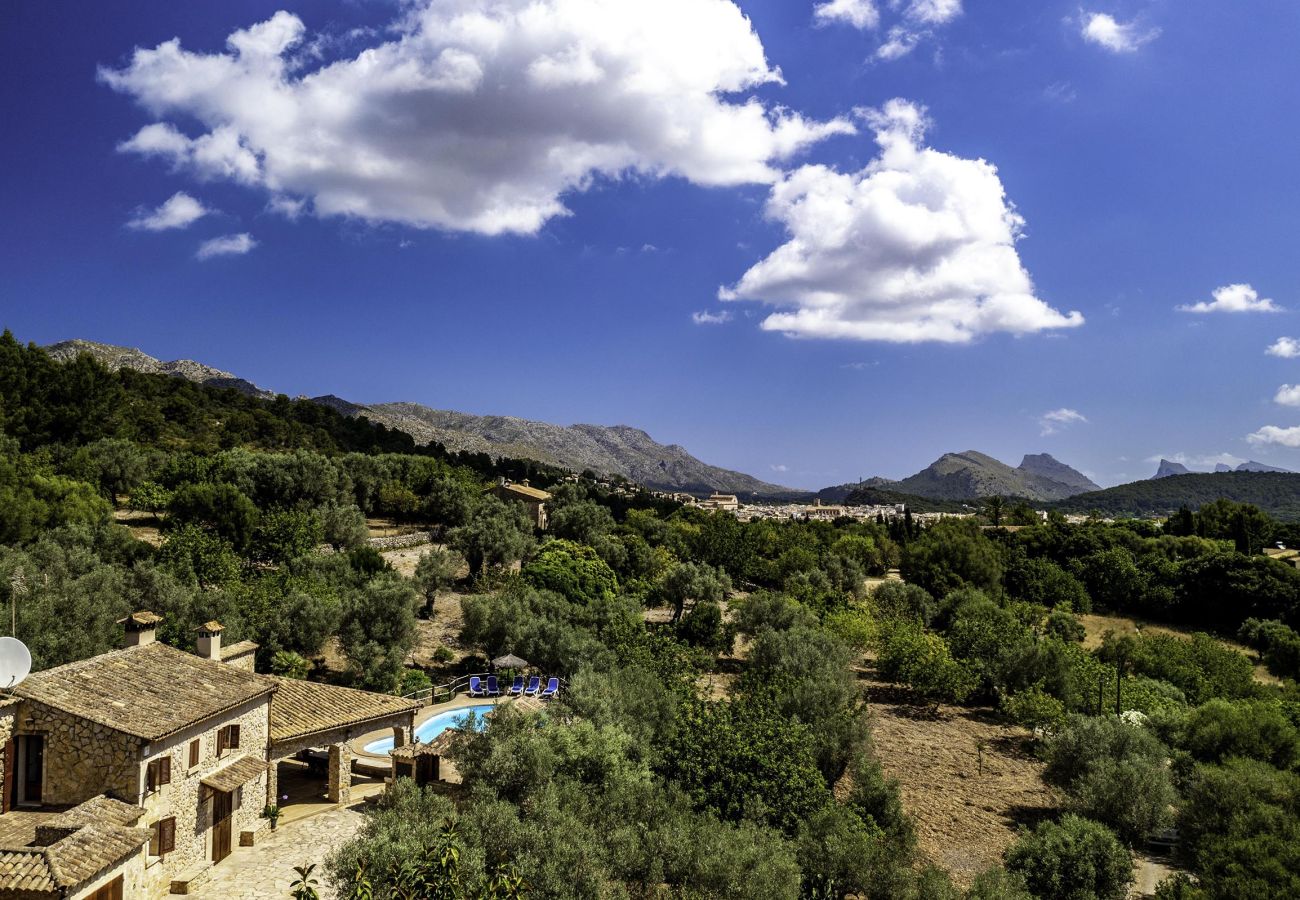 Villa in Pollensa - ALORDES. Tradition and views next to Pollensa