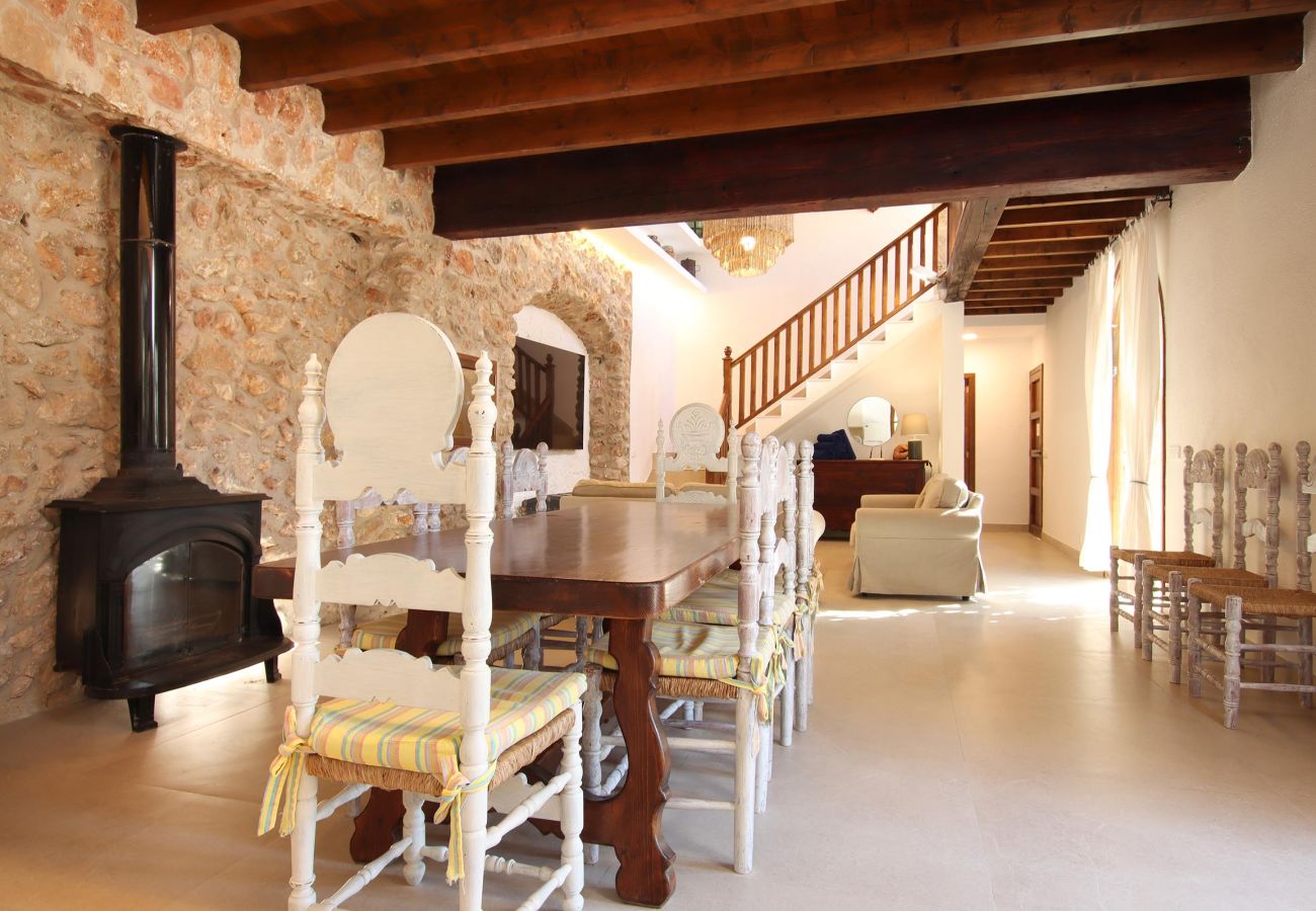 Villa in Pollensa - BENNASSAR. Tradition and taste hand in hand