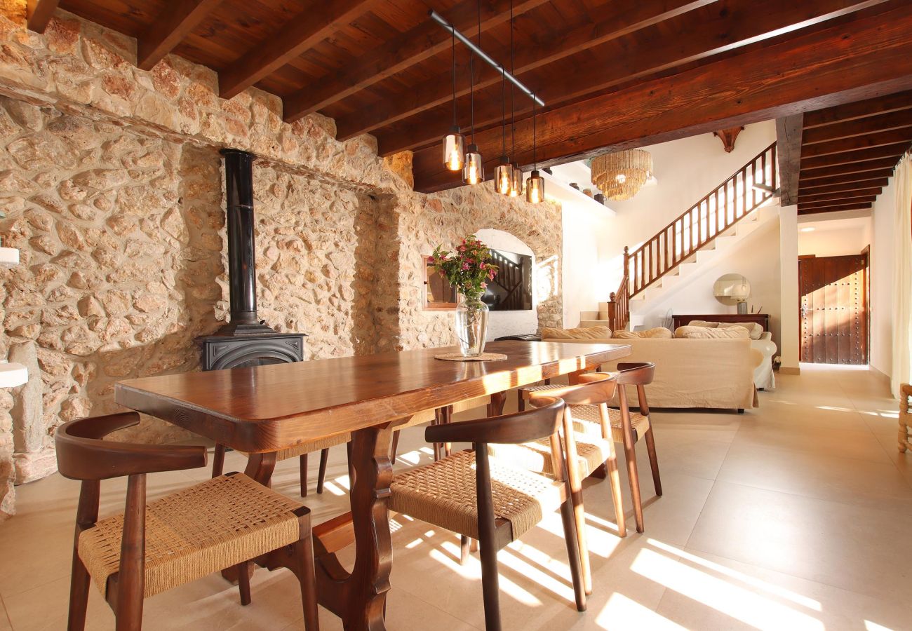 Villa in Pollensa - BENNASSAR. Tradition and taste hand in hand