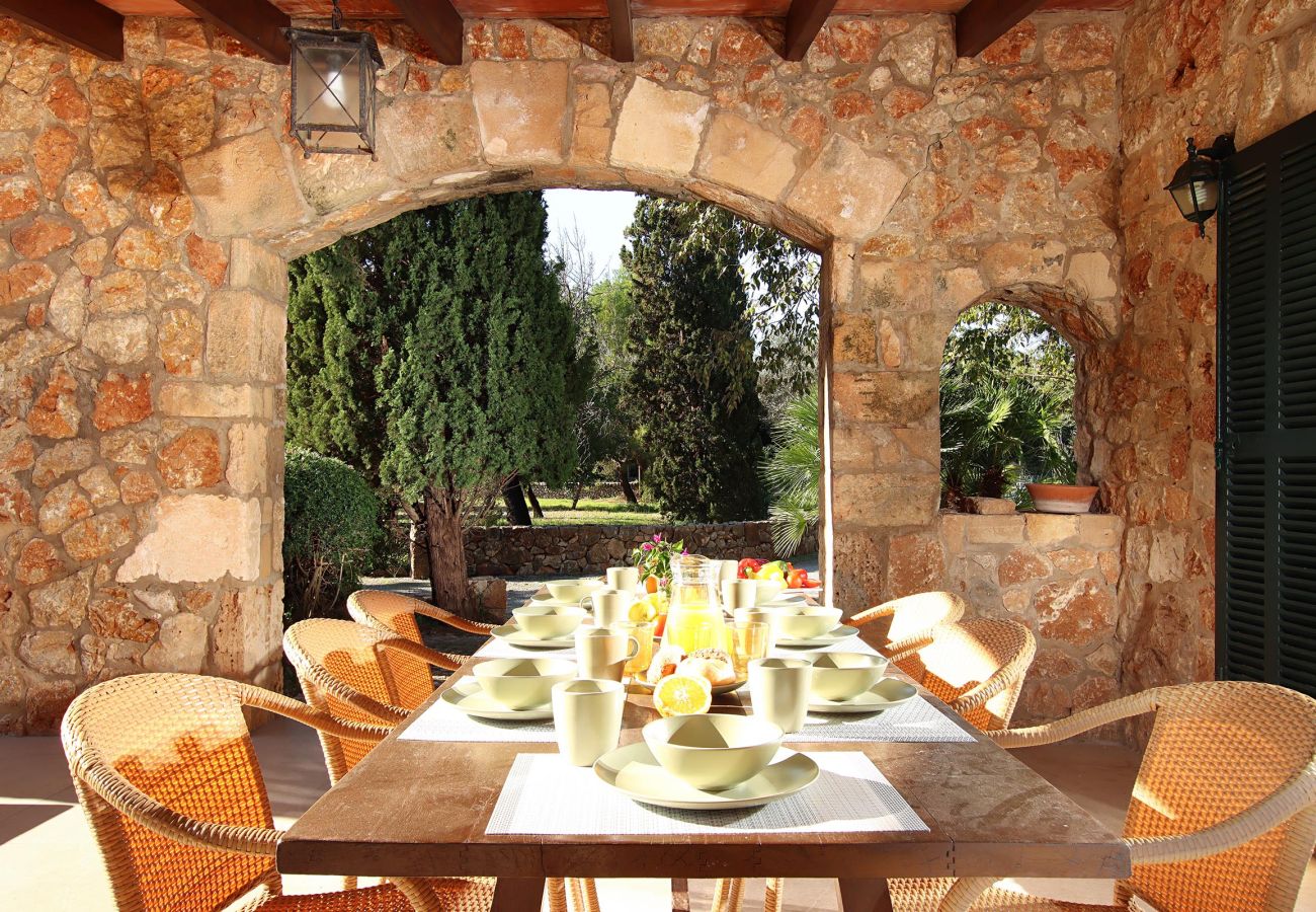 Villa in Pollensa - BENNASSAR. Tradition and taste hand in hand