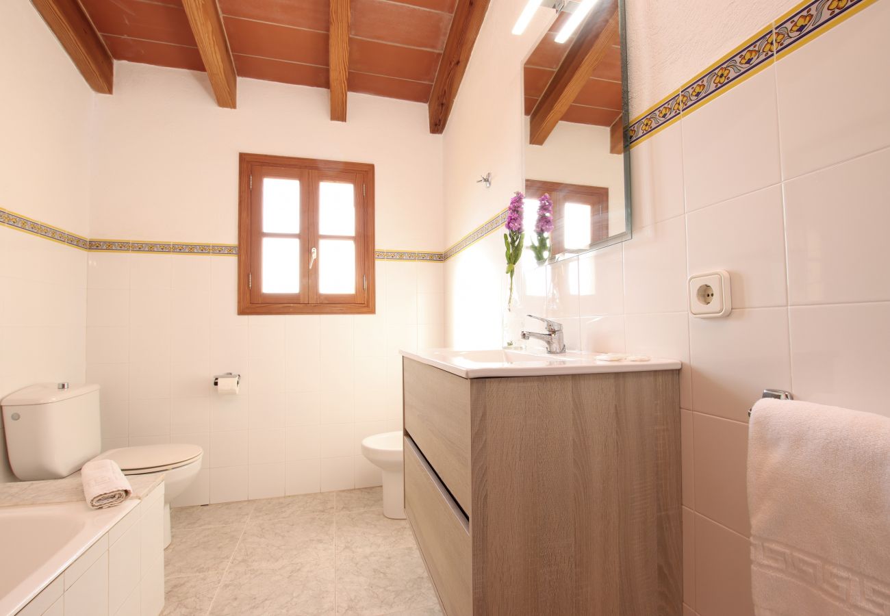 Villa in Pollensa - LLORENS (IVANA).  5 bedroom villa to enjoy with family and friends