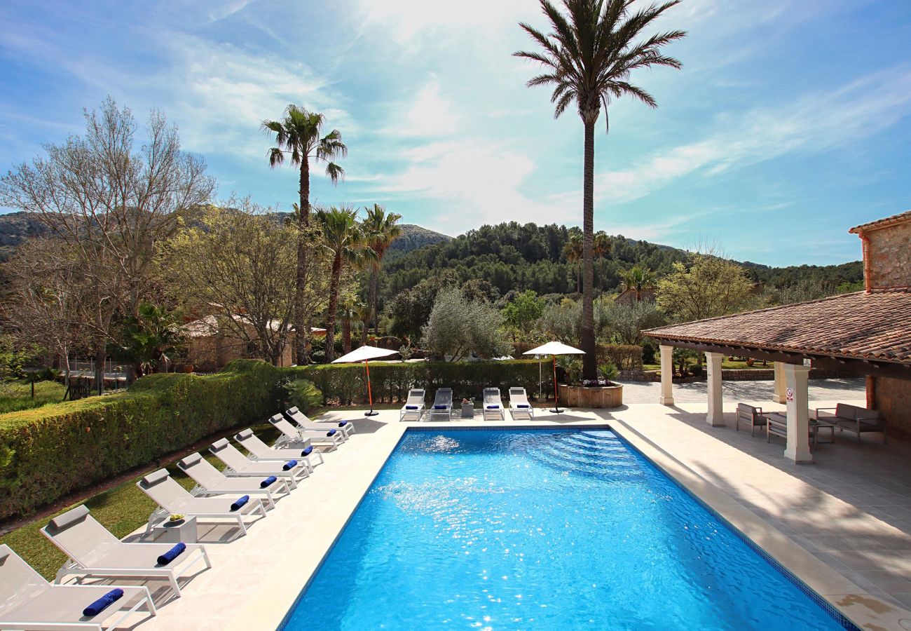 Villa in Pollensa - PAPA. Impressive large villa in the country close to Cala San Vicente