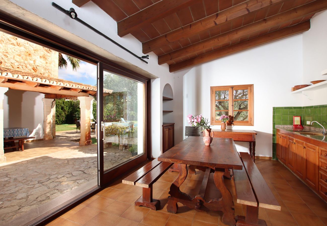 Villa in Pollensa - JOAN. Charming villa with a fabulous garden