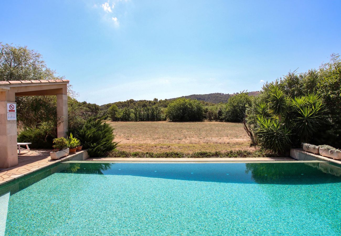 Villa in Pollensa - MARES. Stunning villa. A great choice