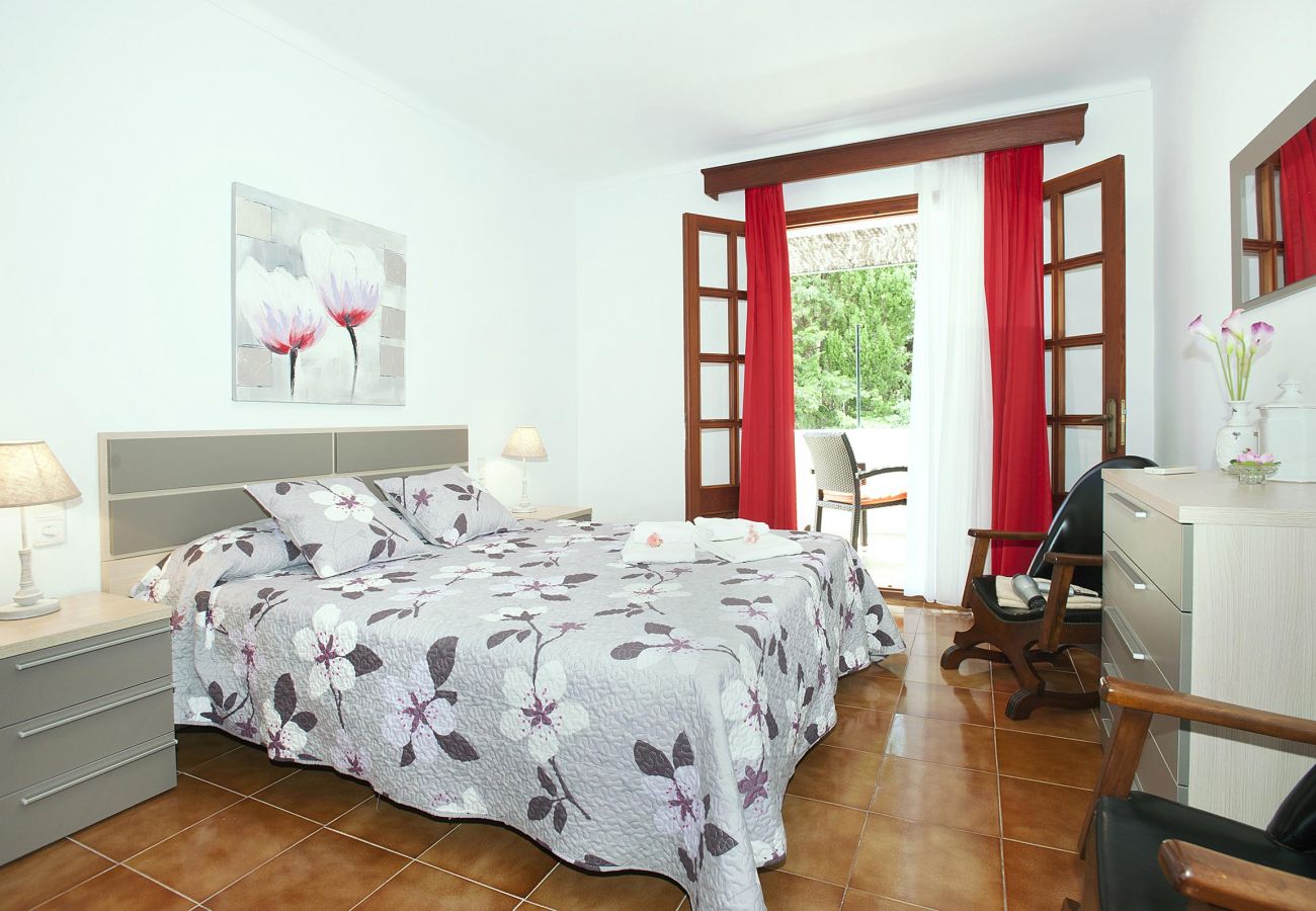 Villa in Pollensa - ROTGER. In Pollensa, just 800 m from the town centre!