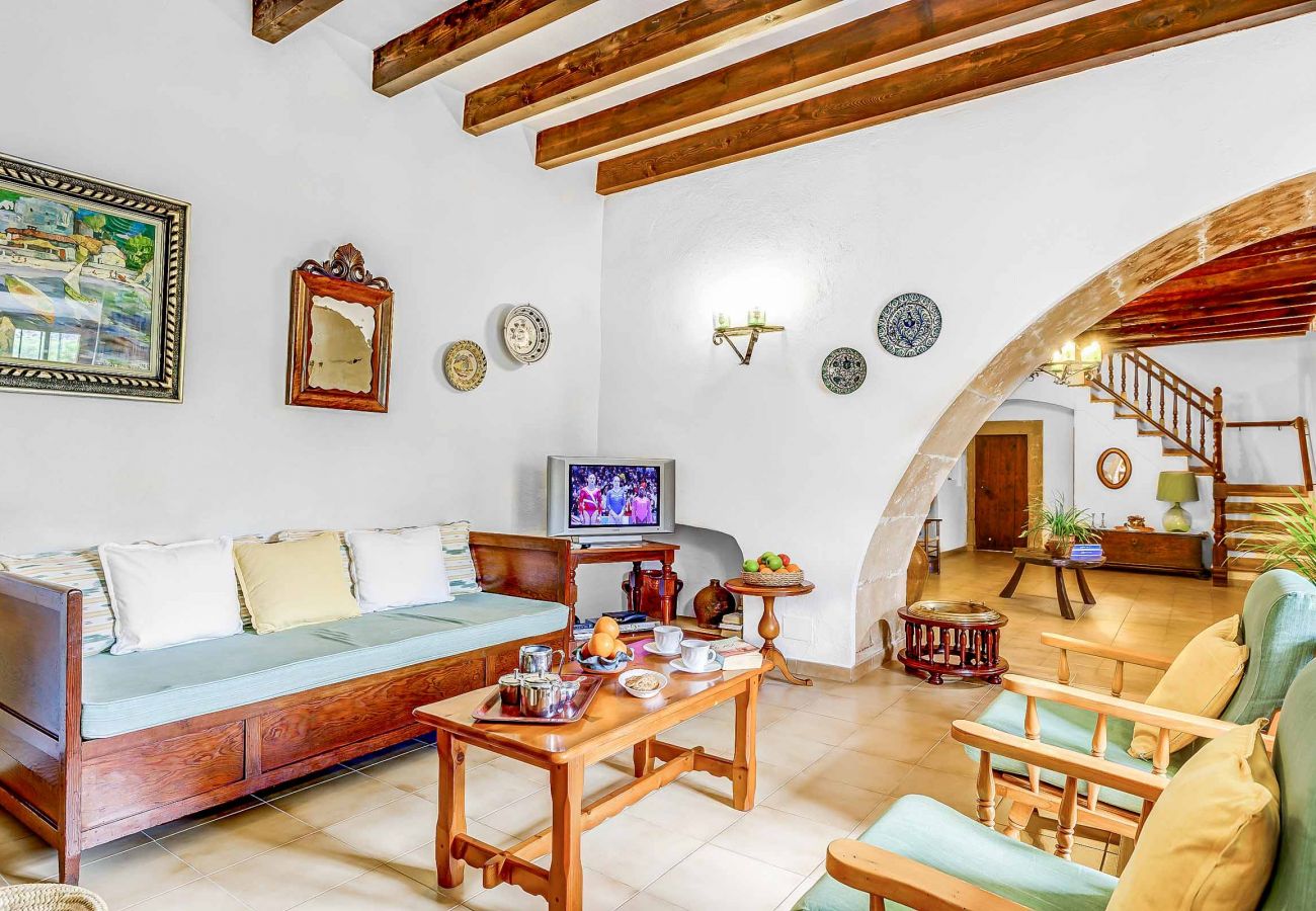 Villa in Cala San Vicente - OLIVA (VICH). Amazing villa charm