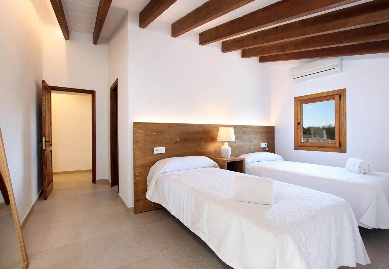 Villa in Pollensa - SOU.   6-Bedroom Mallorca Oasis. Superb in every way