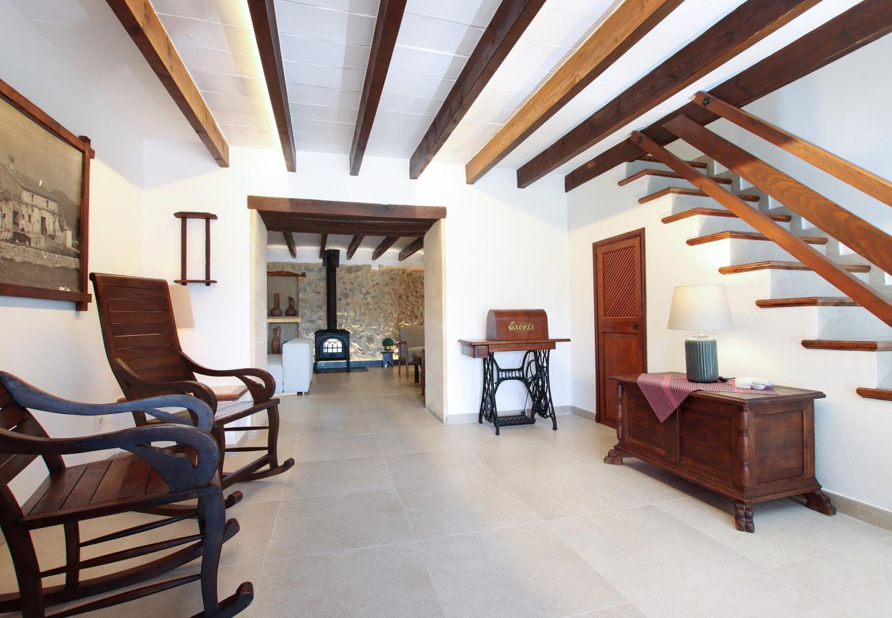 Villa in Pollensa - SOU.   6-Bedroom Mallorca Oasis. Superb in every way