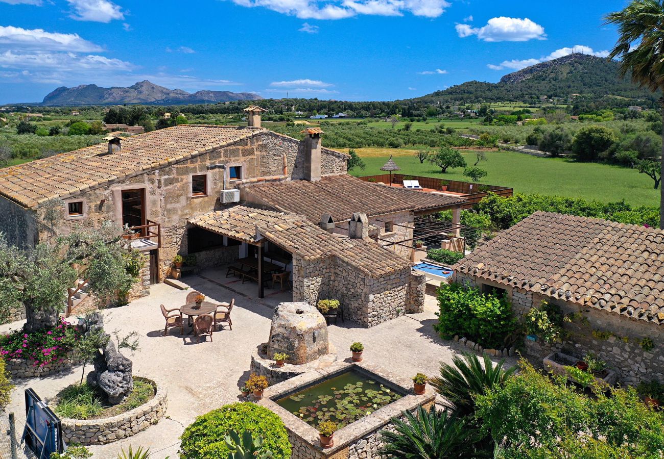 Villa in Pollensa - SOU.   6-Bedroom Mallorca Oasis. Superb in every way