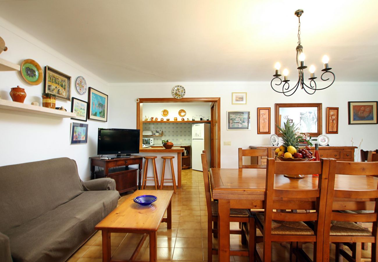 Villa in Pollensa - PAPARRI. Lovely 3 bedroom villa close to Pollensa