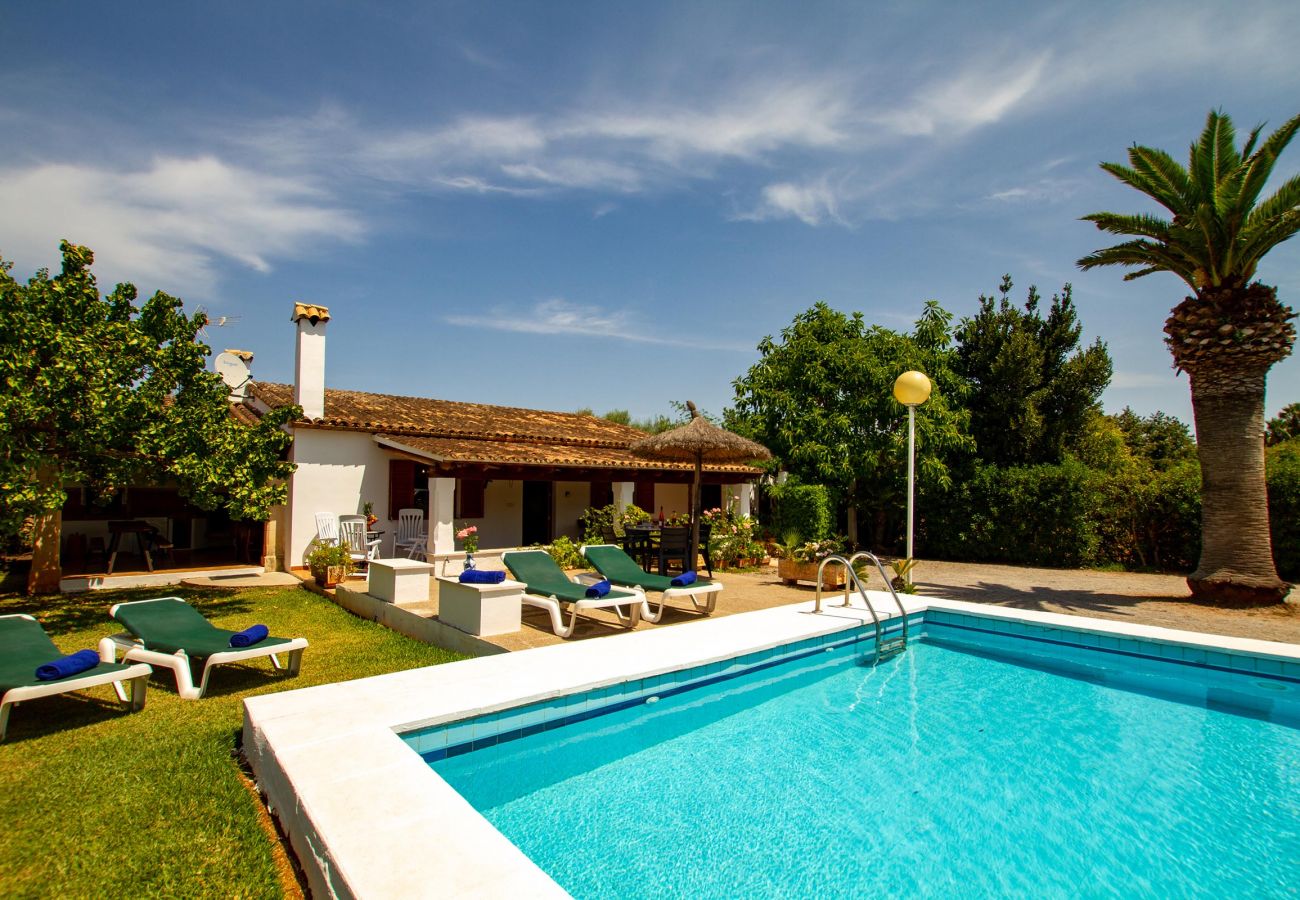 Villa in Pollensa - PAPARRI. Lovely 3 bedroom villa close to Pollensa