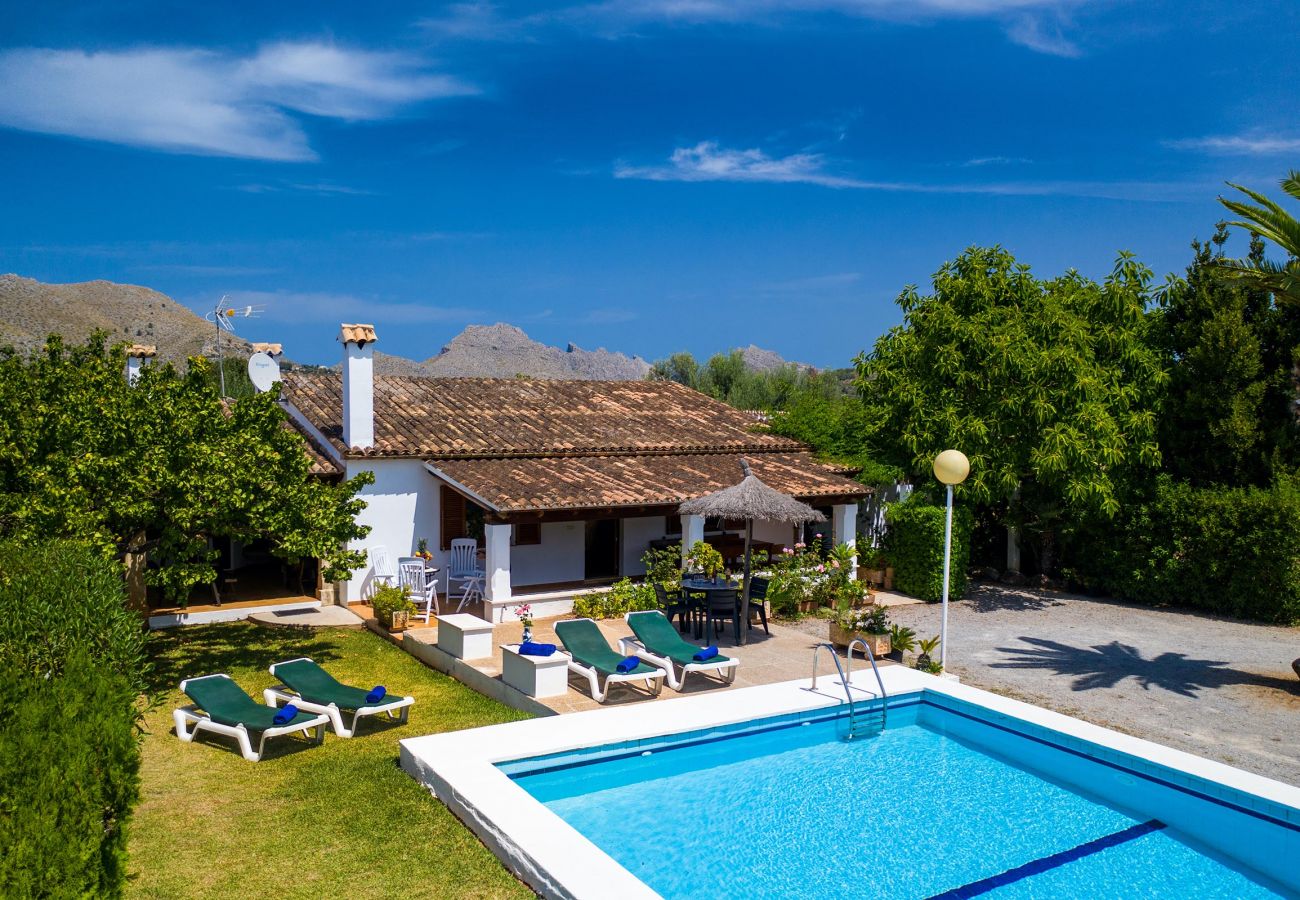 Villa in Pollensa - PAPARRI. Lovely 3 bedroom villa close to Pollensa