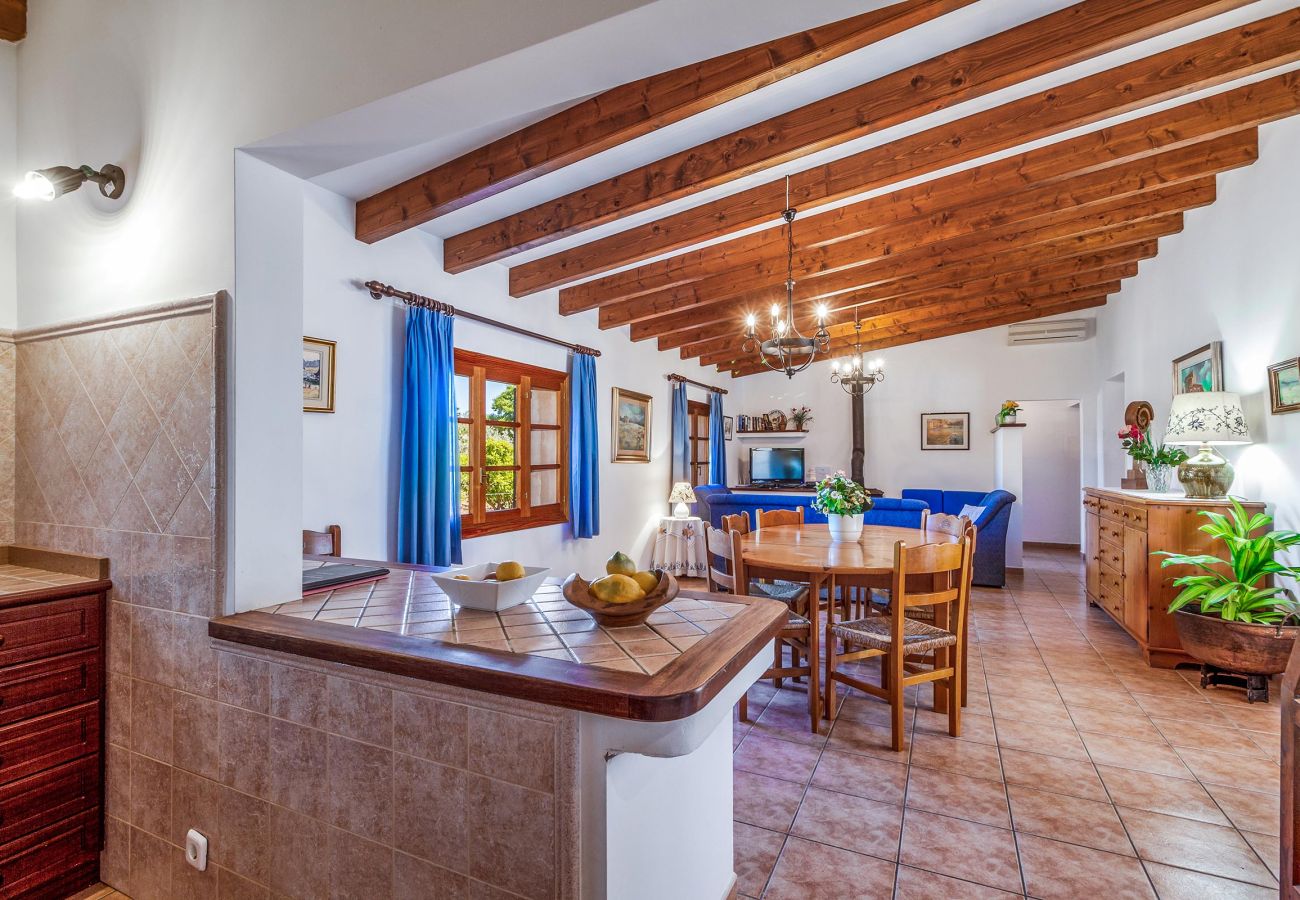 Villa in Pollensa - OLIVERES. Peaceful location close to Pollensa