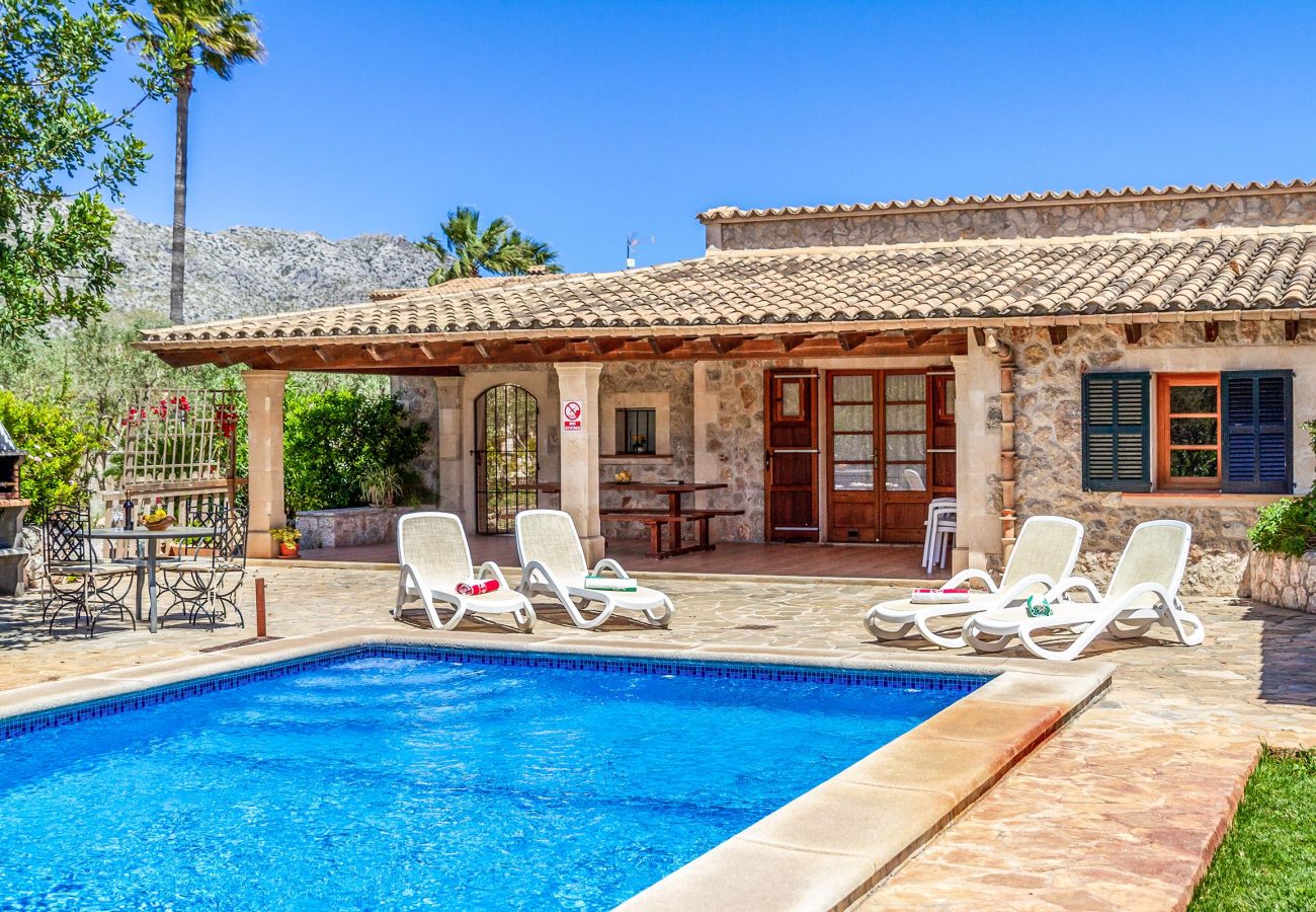 Villa in Pollensa - OLIVERES. Peaceful location close to Pollensa